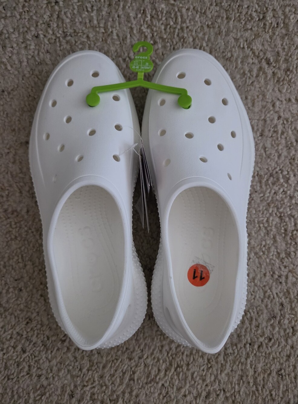 Crocs Classic Sneaker White Slip On Molded Croslite Foam Shoes Size US Men 11